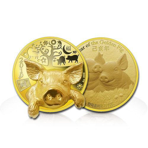 ▲조폐공사, 2019 기해년 황금 돼지의 해 기념 ‘입체형 황금 돼지’ 금메달 2종 출시 ⓒ한국조폐공사