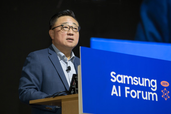 ▲5일 삼성전자 서울R&D캠퍼스에서 열린 '삼성 AI 포럼 2019'에서 고동진 사장이 개회사를 하고 있다. ⓒ삼성전자