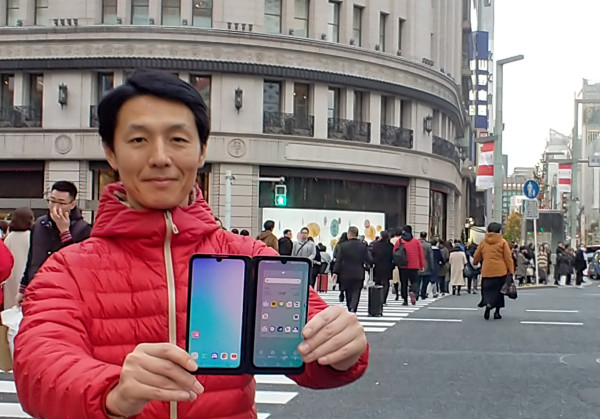 ▲LG전자가 프리미엄 스마트폰 LG G8X ThinQ를 일본 시장에 출시했다. ⓒLG전자