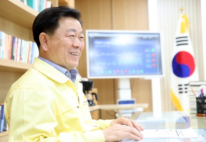 ▲광명시(시장 박승원)는 오는 13, 14일 이틀간 ‘코로나19 함께 이겨내요! 권역별 이동콘서트’를 개최한다.ⓒ광명시청