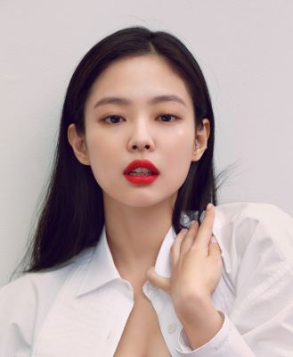 ▲헤라 센슈얼 파우더 매트 신규 컬러 모델컷 ⓒ아모레퍼시픽