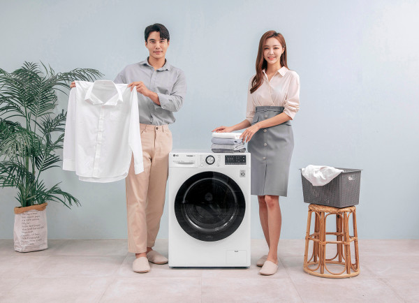 ▲LG전자가 최적의 세탁방법을 알려주는 인공지능 DD(Direct Drive)세탁기 ‘LG 트롬 세탁기 씽큐’를 다음주에 출시한다. ⓒLG전자
