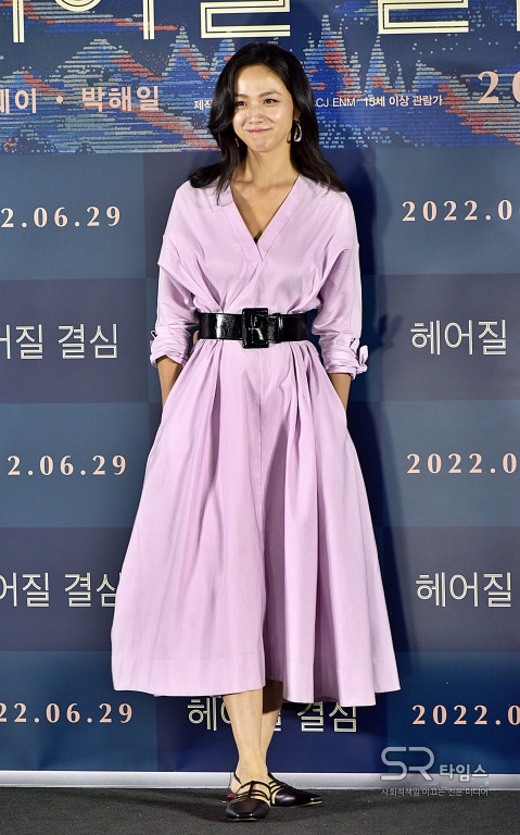 ▲지난 21일 서울 CGV 용산아이파크몰에서 개최된 '헤어질 결심' 기자간담회에서 탕웨이가 포즈를 취하고 있다. ⓒ심우진