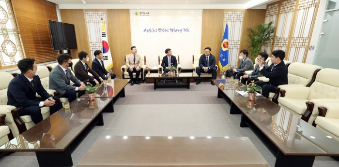 ▲한국청년회의소 경기지구 임원진 접견 ⓒ경기도의회