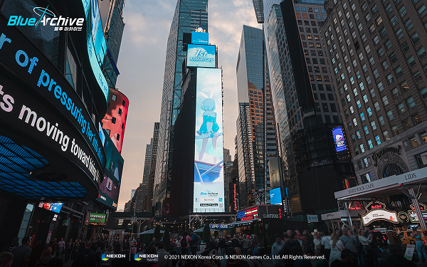 ▲넥슨은 '블루 아카이브'가 한국 게임 최초로 뉴욕 원 타임스 스퀘어에 초대형 옥외광고를 개시했다고 밝혔다. ⓒ넥슨