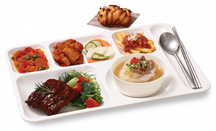 ▲자이언트 바비큐 폭립 식판 컷. ⓒCJ프레시웨이