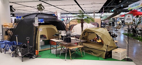 ▲이마트 캠핑용품 매장. ⓒ이마트