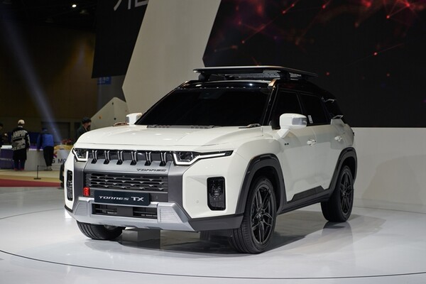 ▲KG모빌리티 토레스 TX. ⓒKG모빌리티