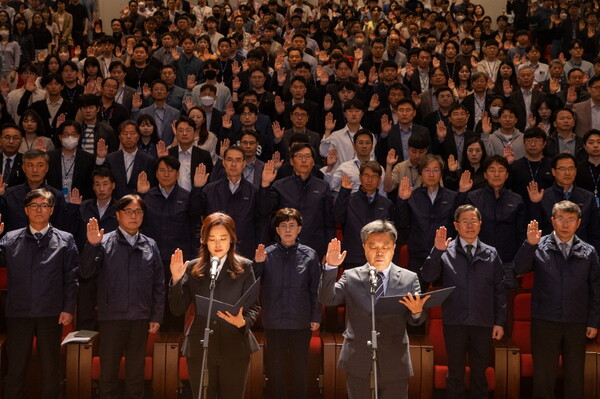▲한국가스공사는 12일 최연혜 사장 등 비상결의대회를 개최했다. ⓒ한국가스공사