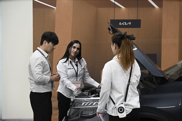 ▲경기도 용인시 기아 오산 정비 교육센터에서 '2023 전세계 서비스 상담원 경진대회' 본선이 진행됐다. ⓒ기아