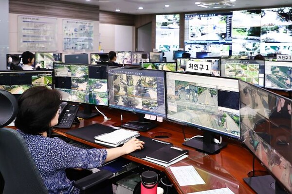 ▲용인특례시 방범 CCTV 관제센터. ⓒ용인시