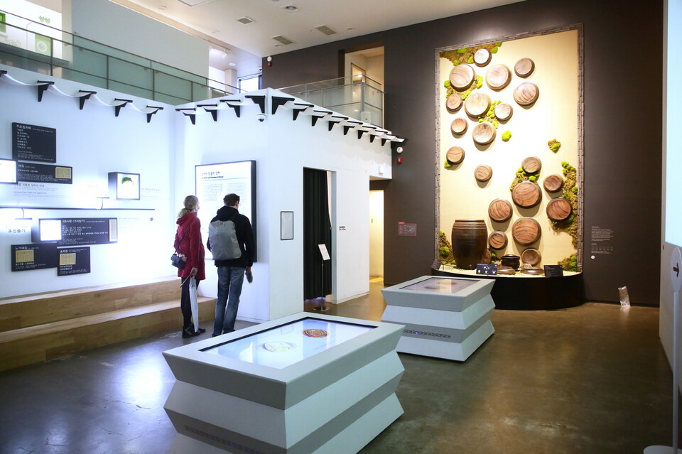 ▲풀무원 뮤지엄김치간 내부 전경. ⓒ풀무원