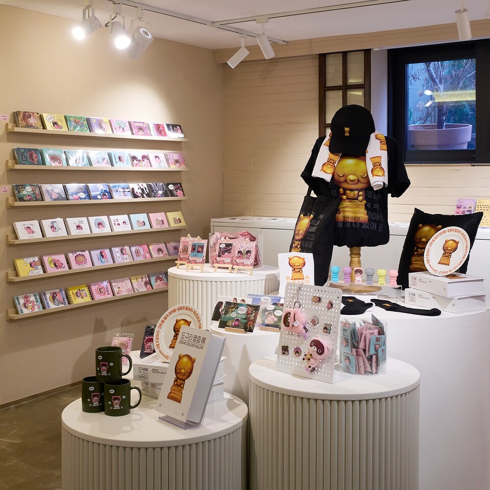 ▲엔씨소프트 캐릭터 브랜드 ‘도구리’가 팝업스토어 ‘도구리 짤줍전’을 이달 13~24일 서울숲 아트태그하우스에서 운영한다. ⓒ엔씨소프트