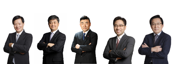 ▲박주형 신세계 신임 대표, 한채양 이마트 신임 대표. 송현석 신세계푸드 대표, 임영록 신세계프라퍼티 대표, 이석구 신세계라이브쇼핑 대표(사진 왼쪽부터). ⓒ신세계