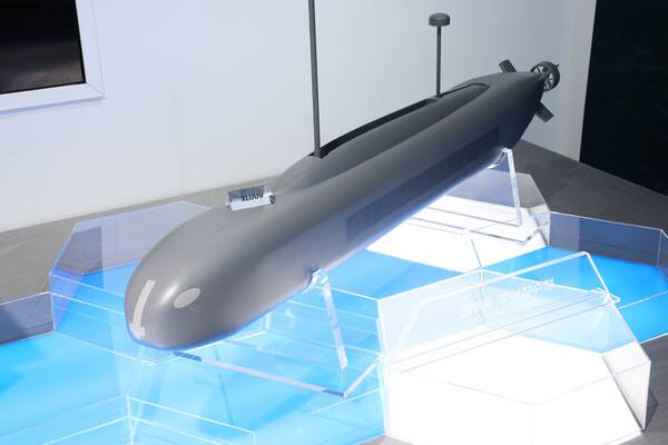 ▲한화오션 ‘해양 유∙무인 복합전투체계’ 중 무인잠수정 모습. ⓒ한화오션