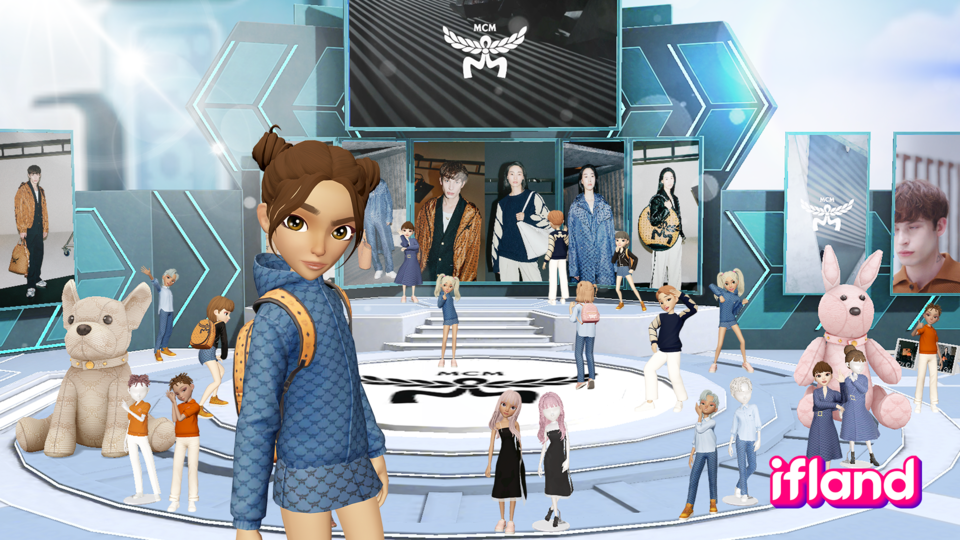 ▲MCM의 다양한 제품을 체험하고 볼 수 있는 이프랜드 내에 있는 MCM 스페셜 이프홈. ⓒSK텔레콤