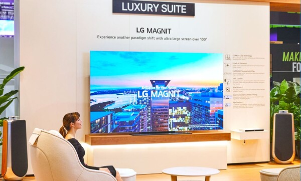 ▲LG전자가 30일(현지시간) 스페인 바르셀로나에서 열리는 상업용 디스플레이 전시회 ISE 2024에서 B2B 고객을 위한 혁신 제품과 소프트웨어를 선보인다. ⓒLG전자