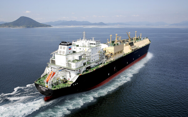 ▲HD현대마린솔루션과 셰브론이 ‘저탄소 선박 개조 계약’을 16만 입방미터급 LNG운반선 아시아 에너지호(Asia Energy). ⓒHD현대마린솔루션