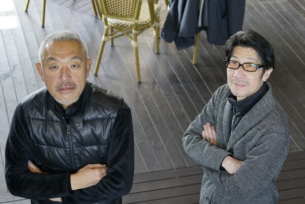 ▲‘오키쿠와 세계’ 하라다 마츠오 프로듀서(왼쪽)와 사카모토 준지 감독. ⓒ엣나인필름