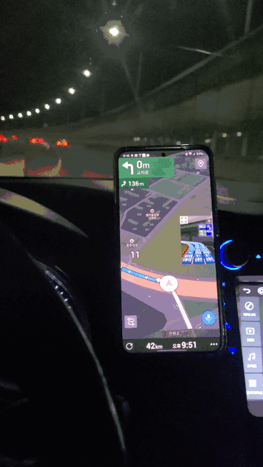 ▲엑시노스 기반 플래그십 스마트폰 ‘갤럭시 S24’에서 GPS 오류가 발생해 구입 고객이 불편을 겪었다. ⓒ온라인 모 커뮤니티