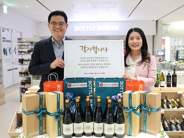 ▲서울시 송파구 보틀벙커 제타플렉스점에서 롯데마트 창립 기념 우수 파트너사 선물 증정식을 준비하는 모습. ⓒ롯데쇼핑