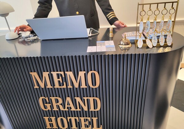 ▲호텔 컨시어지를 본뜬 웰컴 데스크 모습. ⓒ최나리 기자