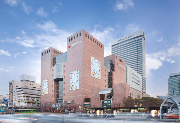 ▲신세계백화점 강남점 전경. ⓒ신세계백화점