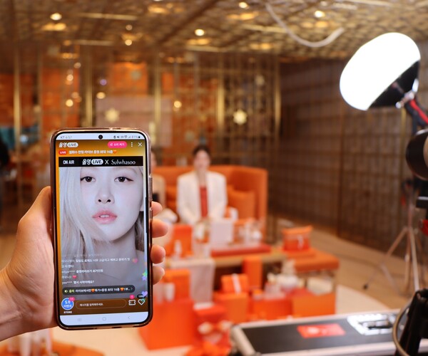 ▲8일 설화수 도산 플래그십에서 진행한 올영라이브 이미지. ⓒCJ올리브영
