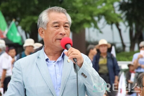 ▲기회가 되면 어디서든지 안보 강연과 연설에 나서는 허 장군ⓒSR타임스