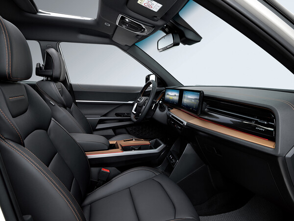 ▲토레스 EVX 택시 인테리어. ⓒKGM