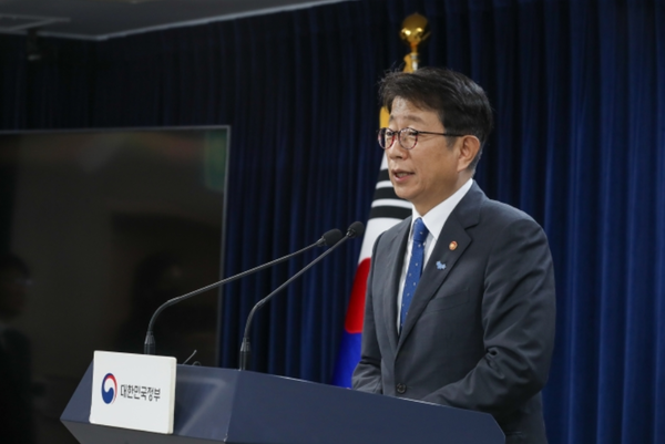 ▲박상우 국토교통부 장관이 전세사기피해자법 개정안 본회의 가결 관련 입장을 브리핑하고 있다. ⓒ국토부