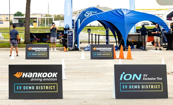 ▲지난 3월 일렉트리파이 엑스포 올랜도 행사에 참가한 한국타이어. ⓒ한국타이어