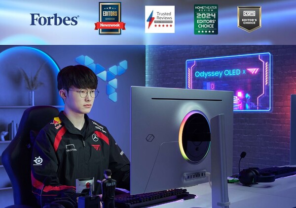 ▲T1 페이커 선수가 삼성전자 OLED 게이밍 모니터 '오디세이 OLED G8(G80SD)'을 소개하고 있다. ⓒ삼성전자