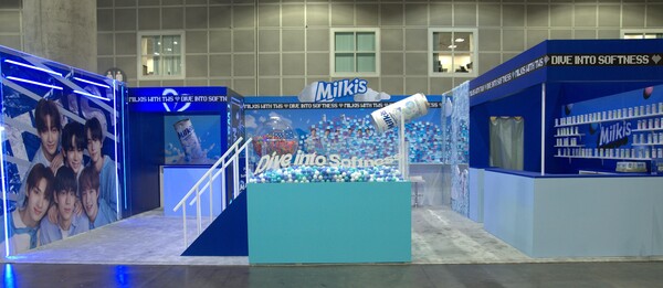 ▲KCON LA 2024 밀크스 부스 전경. ⓒ롯데칠성음료
