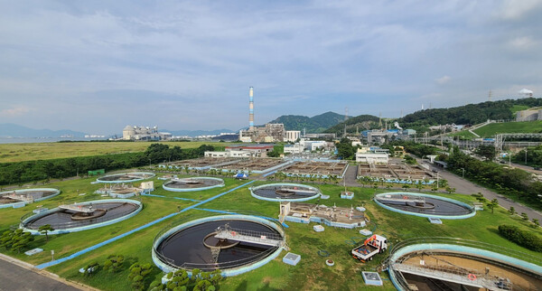 ▲SK에코플랜트의 AI 솔루션을 적용해 운영 중인 수처리시설. ⓒSK에코플랜트