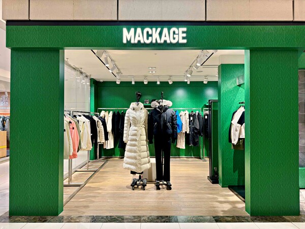 ▲롯데백화점 프리미엄 아우터 전문관 맥케이지 매장 전경. ⓒ롯데쇼핑