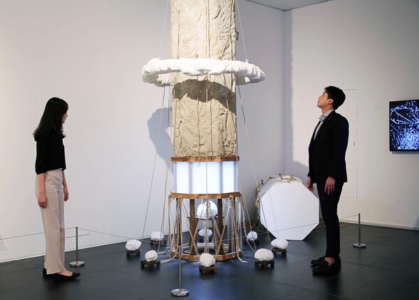 ▲광주신세계갤러리 1차 선정작가전이 진행 중인 전시장 모습. ⓒ신세계백화점