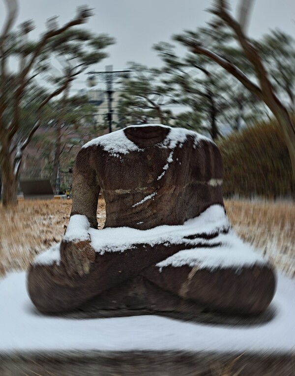 ▲눈부처ⓒ오승건