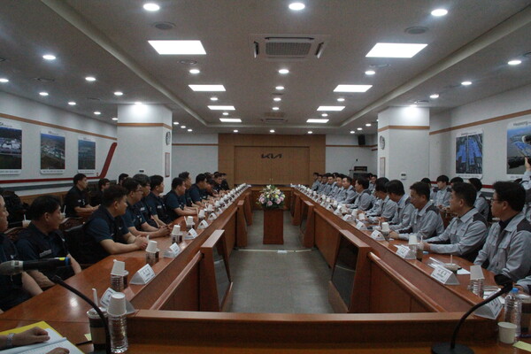 ▲기아 2024년도 임금 및 단체협상 단체교섭. ⓒ기아 노동조합