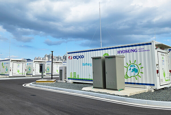 ▲경남 밀양 부북변전소에 설치된 효성중공업의 국내 최대용량 ESS 설비. ⓒ효성중공업