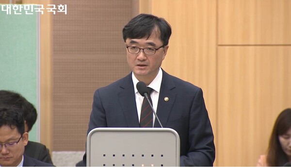 ▲임기근 조달청장이 18일 기획재정위원회 국정감사에 참석해 발언하고 있다. ⓒ국회의사중계