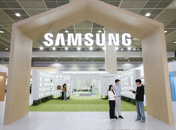 ▲KES 2024(한국전자전)이 열리는 서울 코엑스(COEX)에 위치한 삼성전자관 전경. ⓒ삼성전자