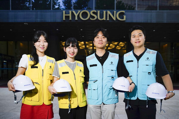 ▲효성이 협력사 직원들의 안전 향상을 위해 안전조끼를 지원한다. ⓒ효성