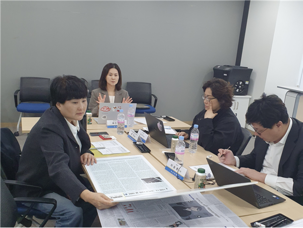 ▲2024 대학신문 생명존중 기사공모전 심사회의. ⓒ인터넷신문윤리위원회