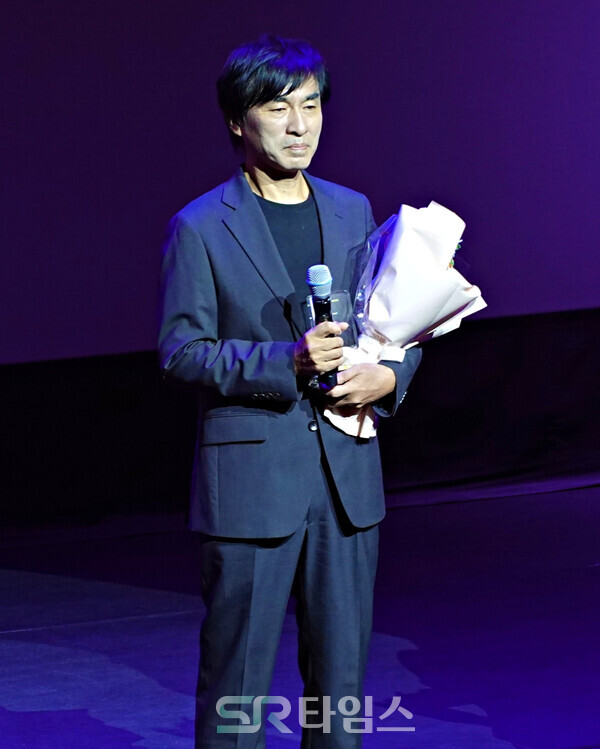 ▲BIAF2024 공로상을 받은 카와모리 쇼지 감독. ⓒ심우진 기자