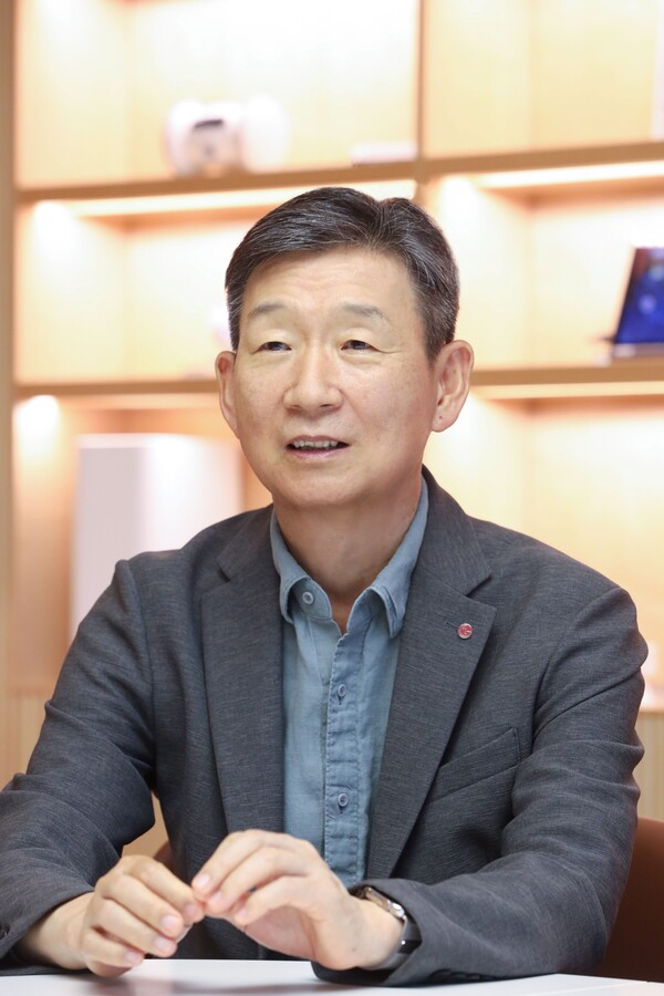 ▲LG유플러스 황현식 대표가 KAIST(카이스트) 공과대학이 선정한 2024년 ‘올해의 자랑스러운 동문’으로 선정됐다. ⓒLG유플러스