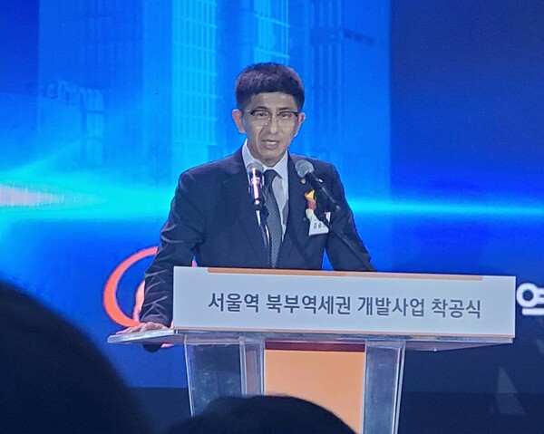 ▲축사하고 있는 김승모 한화 건설부문 대표. ⓒ박현주 기자