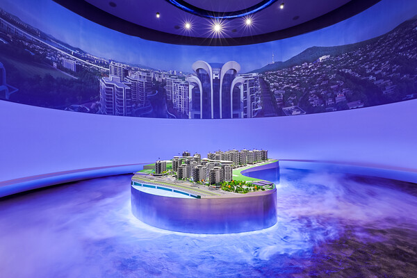 ▲디에이치 한강 홍보관. ⓒ현대건설