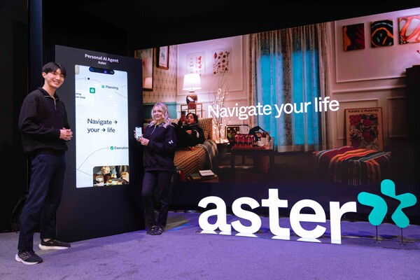 ▲SKT가 개발 중인 글로벌 AI 에이전트 ‘에스터(Aster)’ 부스의 모습ⓒSK텔레콤