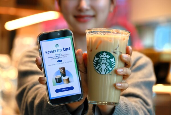 ▲ 스타벅스 코리아가 총 19종의 음료를 한정 시간 동안 무료로 한 사이즈 업그레이드해 제공하는 '원 더 사이즈 업!' 이벤트를 진행한다. ⓒ 스타벅스